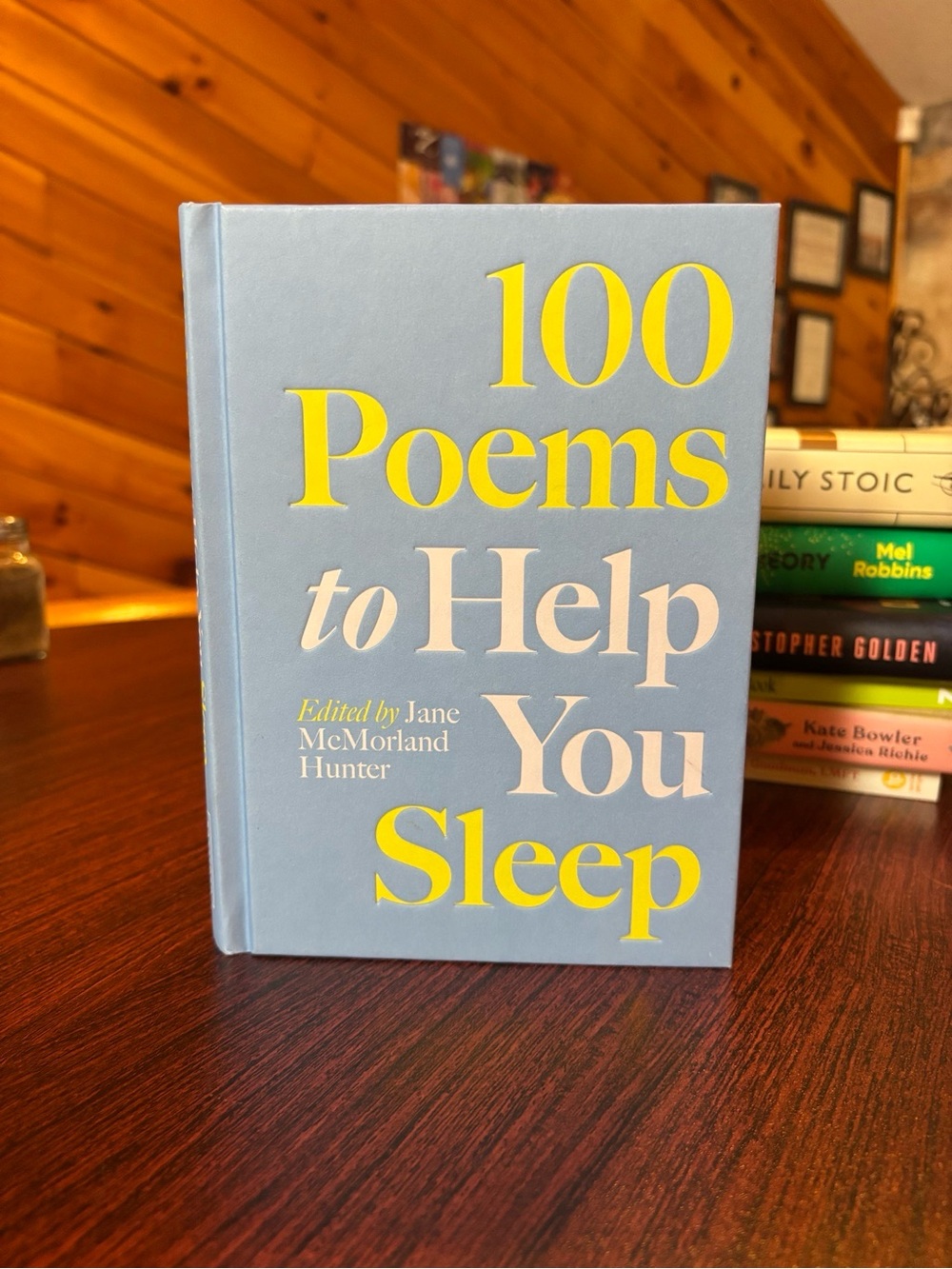 100 Poems to Help You Sleep - Light Blue & Yellow Hardcover